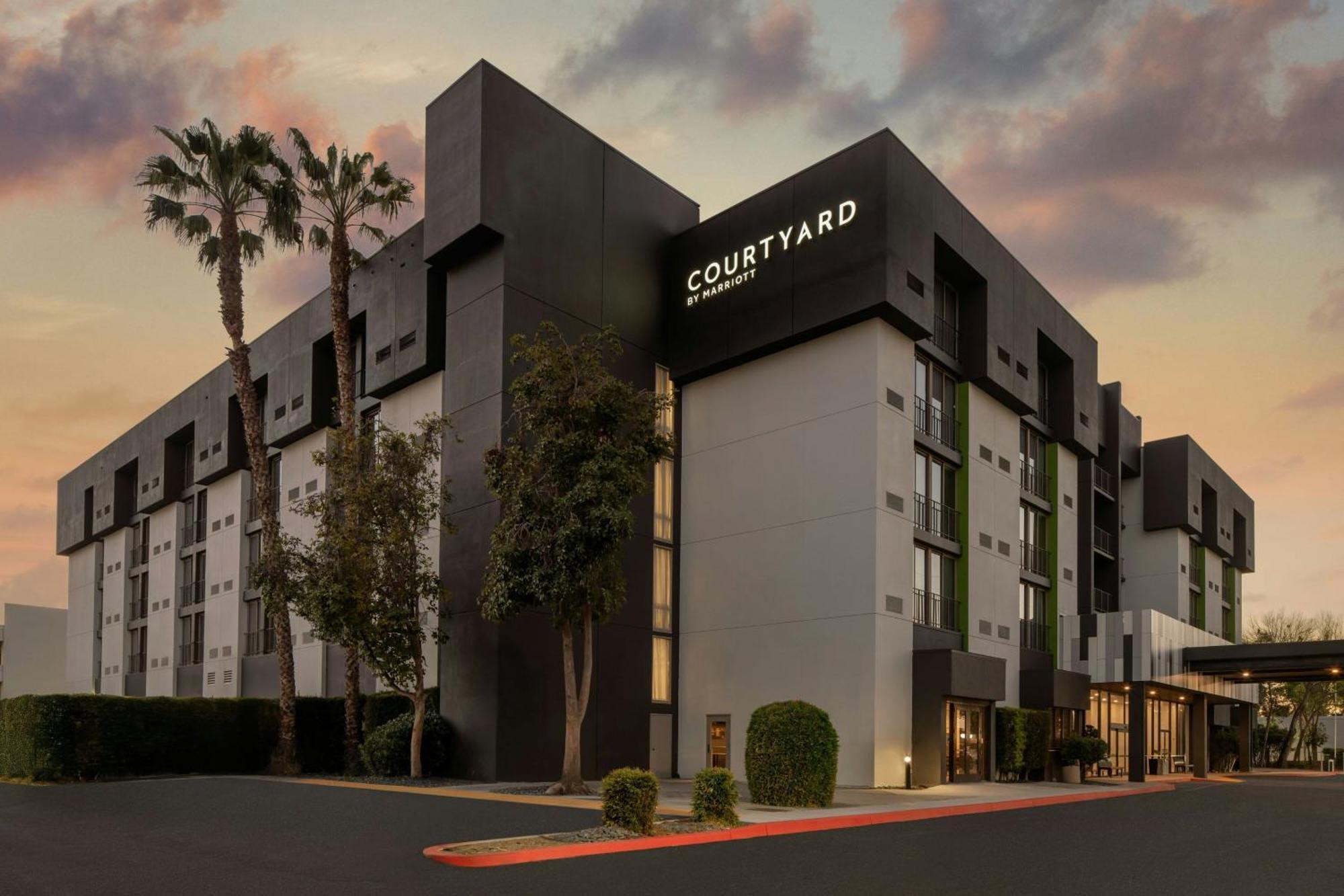 Courtyard San Jose Airport Hotell Exteriör bild
